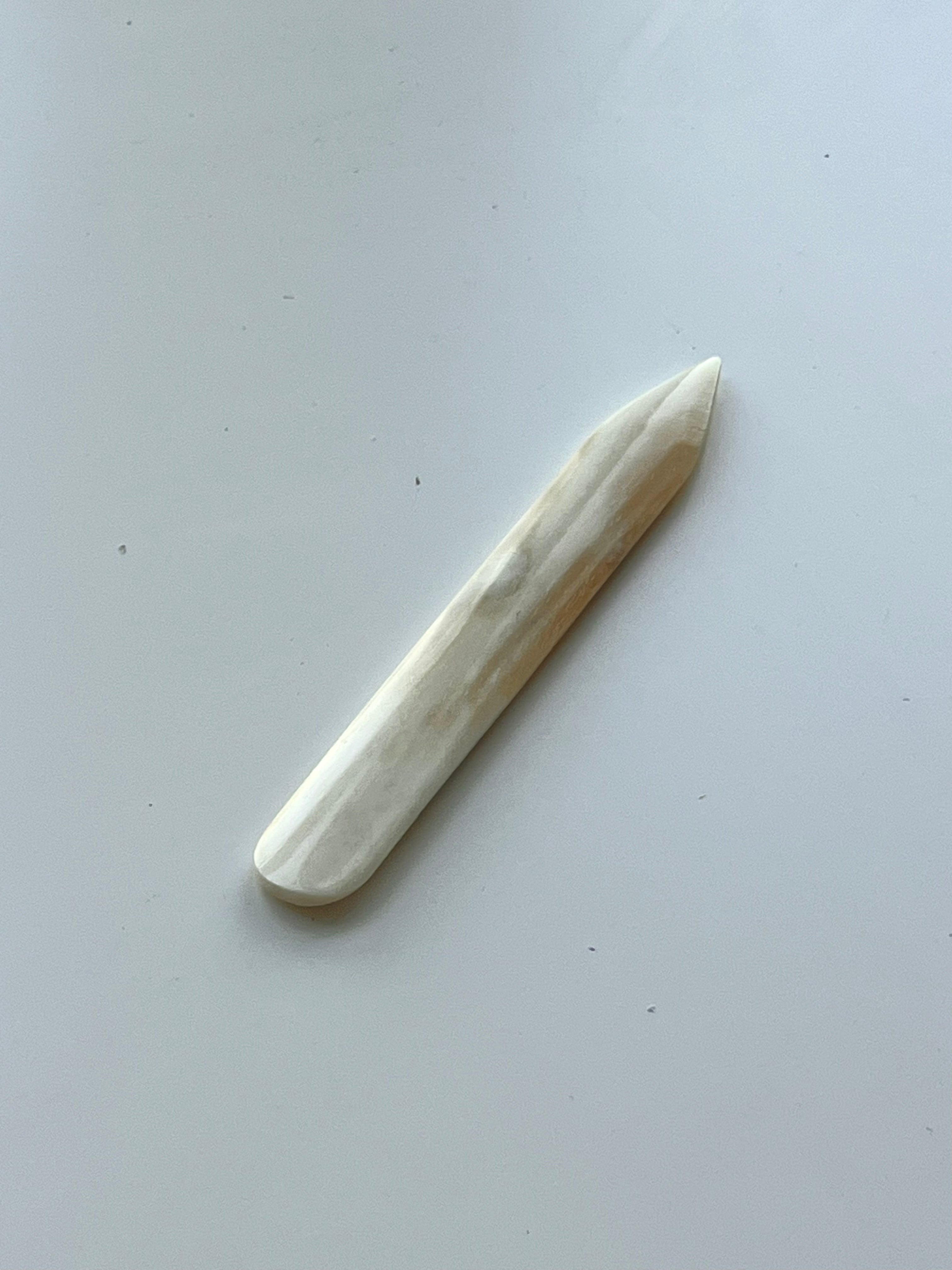 Bone Folder 6" - Antique Ivory